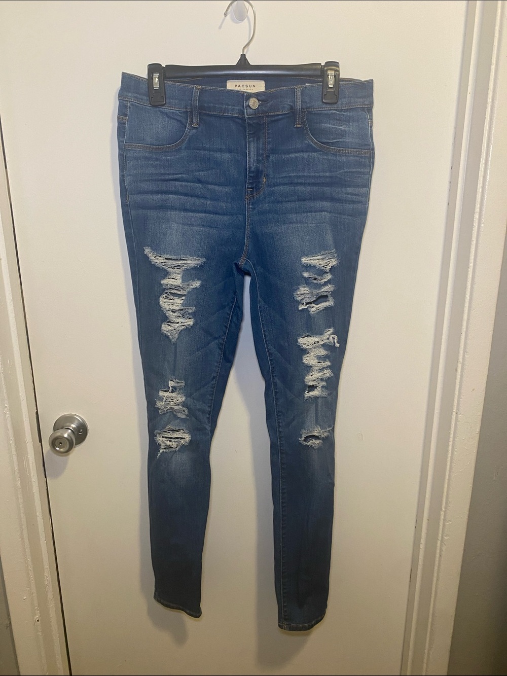 PacSun Women’s Distressed Skinny Jeans - Blue